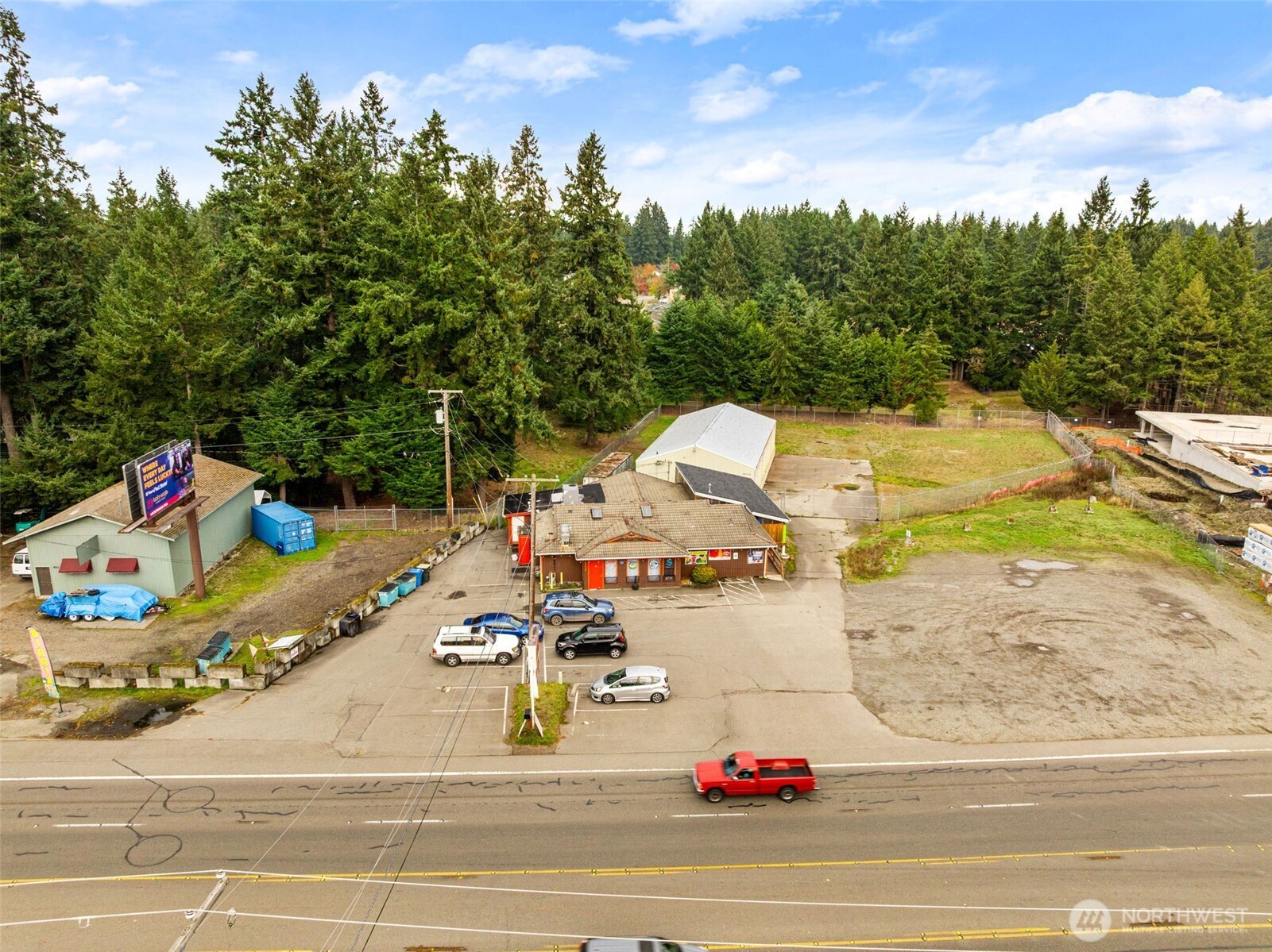 9042 Martin Way E, Lacey, WA 98516-5936