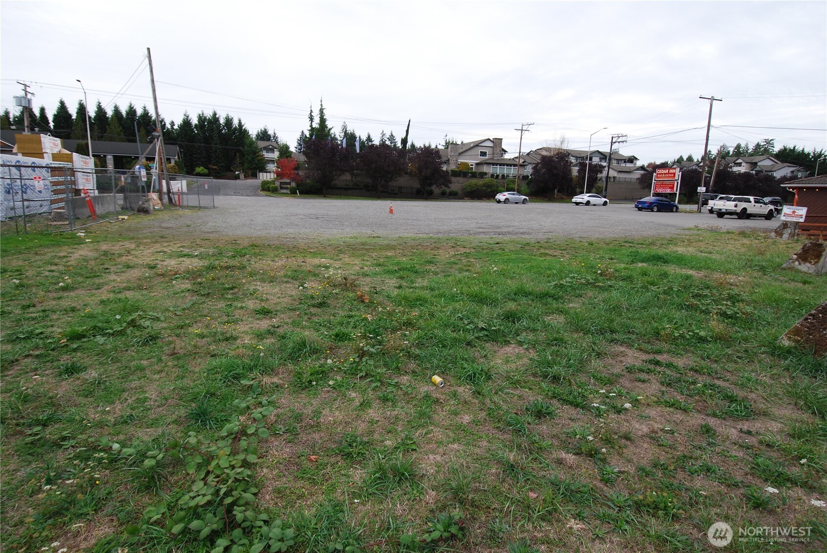 9042 Martin Way E, Lacey, WA 98516-5936