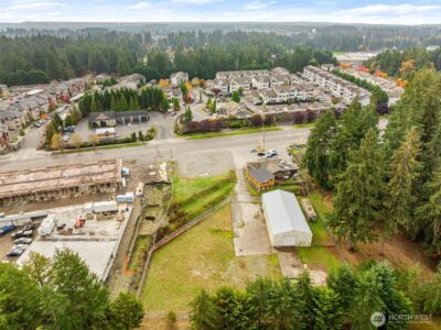 9042 Martin Way E, Lacey, WA 98516-5936 - Photo 3