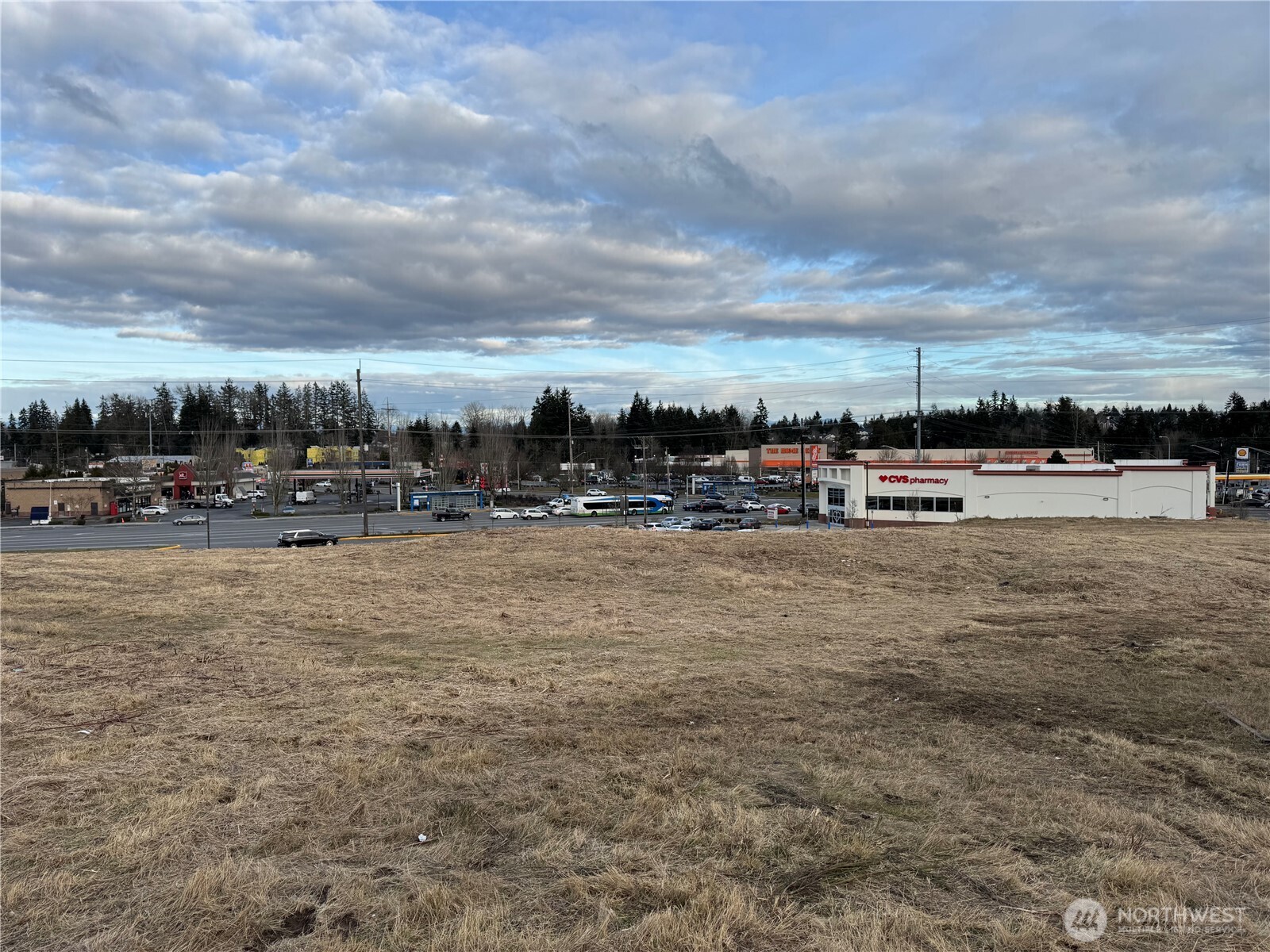 11918 Airport Road , Everett, WA 98204