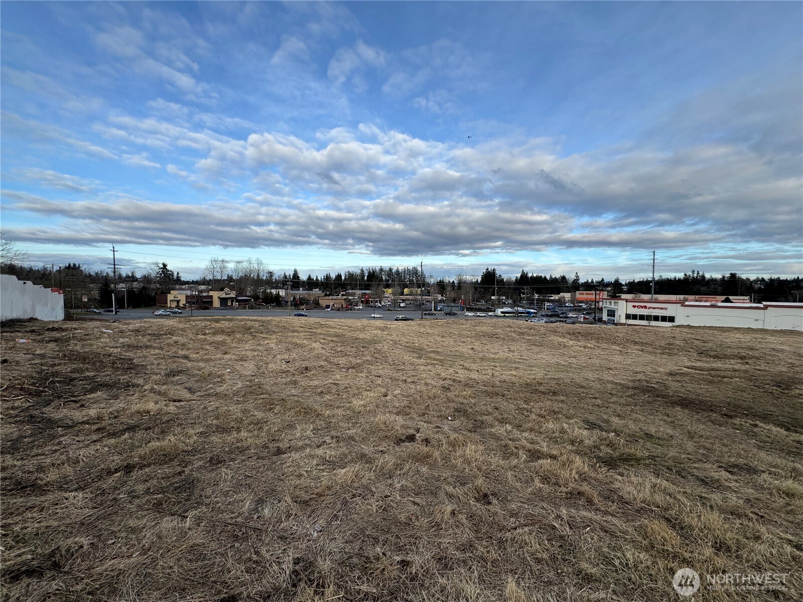 11918 Airport Road , Everett, WA 98204