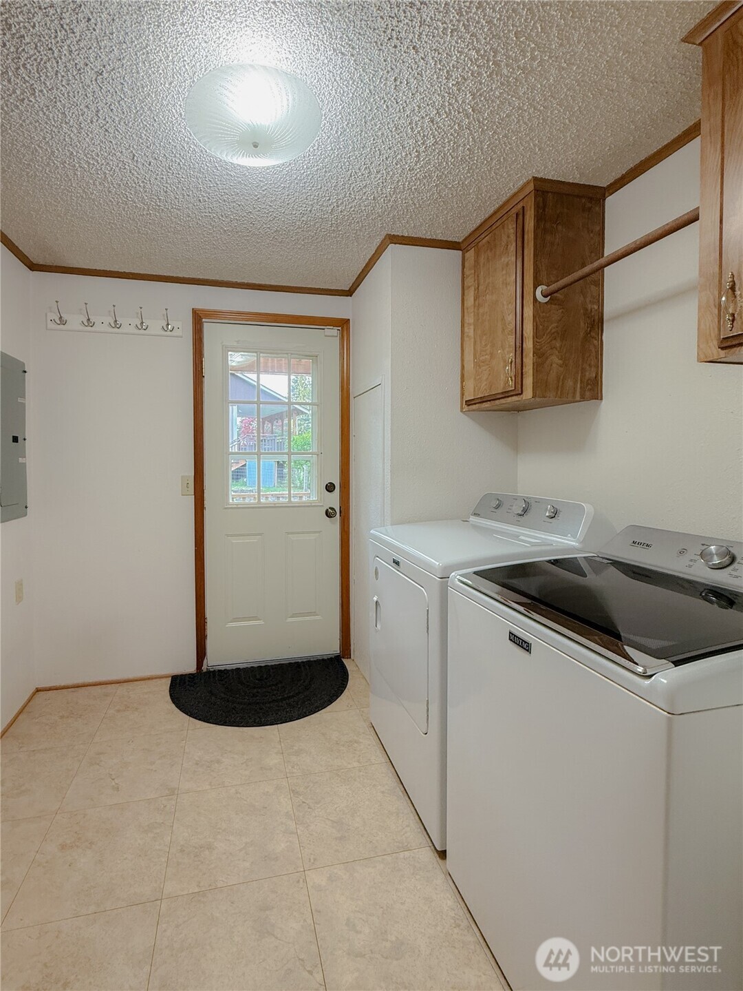 5010 Offut Lake Road SE, Tenino, WA 98589