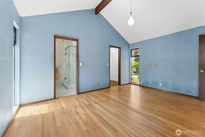 2258 40th Avenue E, Seattle, WA 98112 - Photo 14