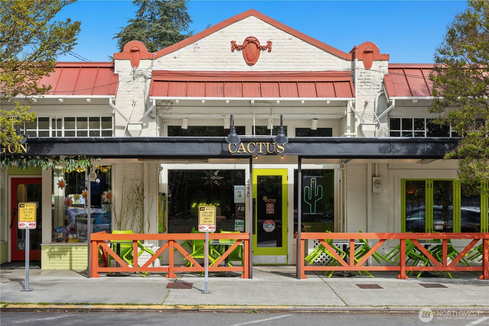 2258 40th Avenue E, Seattle, WA 98112