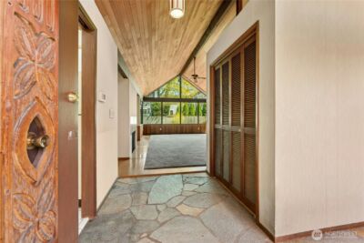 2258 40th Avenue E, Seattle, WA 98112 - Photo 4