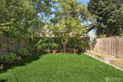 546 N 75th Street , Seattle, WA 98103 - Photo 29