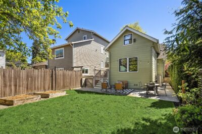 546 N 75th Street , Seattle, WA 98103 - Photo 30