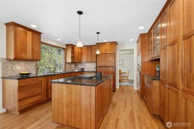 19924 163rd Avenue NE, Woodinville, WA 98072-7028 - Photo 9