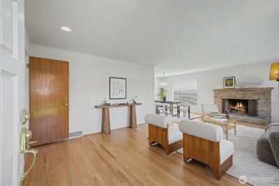 10720 11 Avenue NW, Seattle, WA 98177 - Photo 4