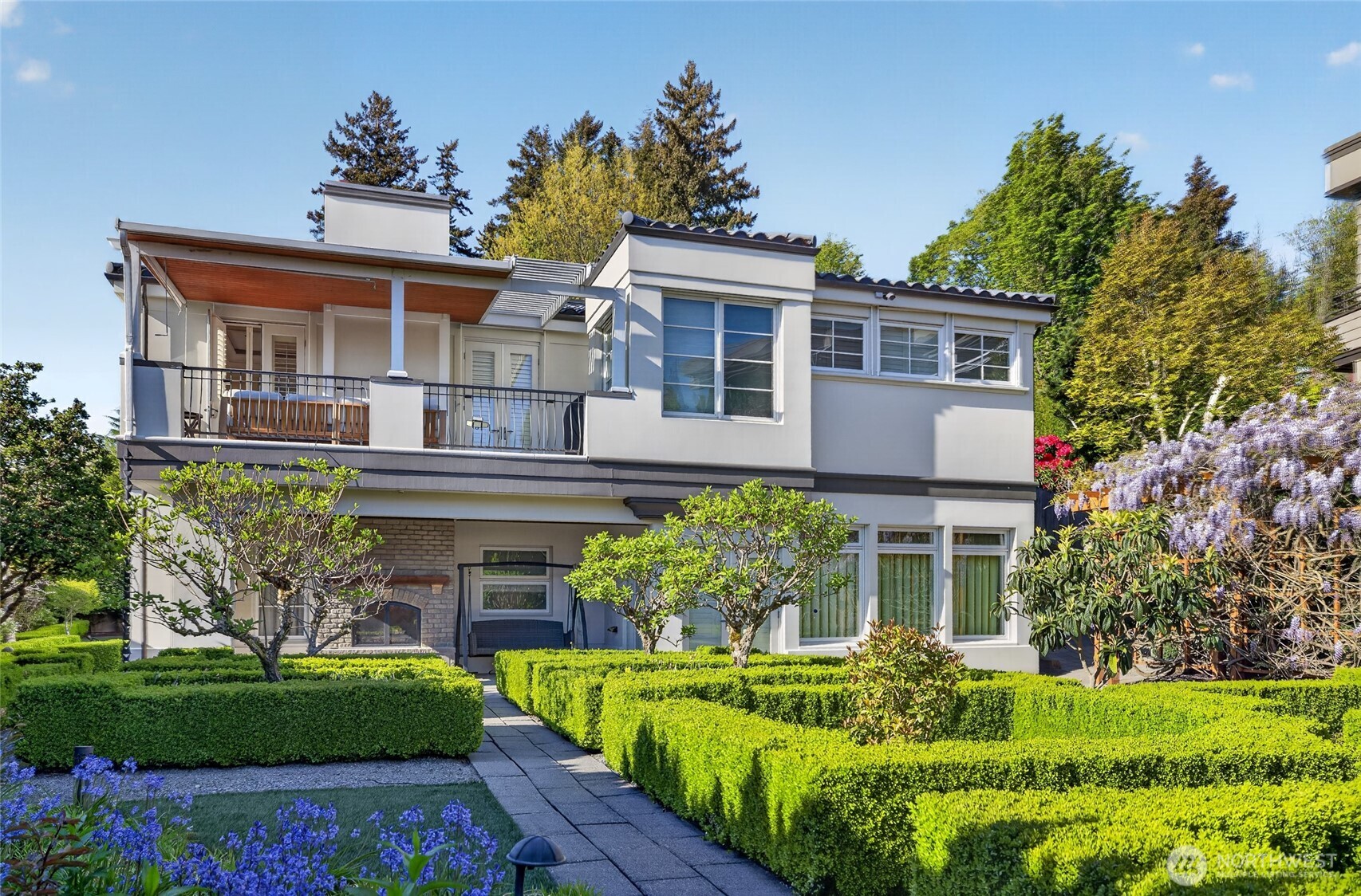 10419 NE 53RD Street , Kirkland, WA 98033