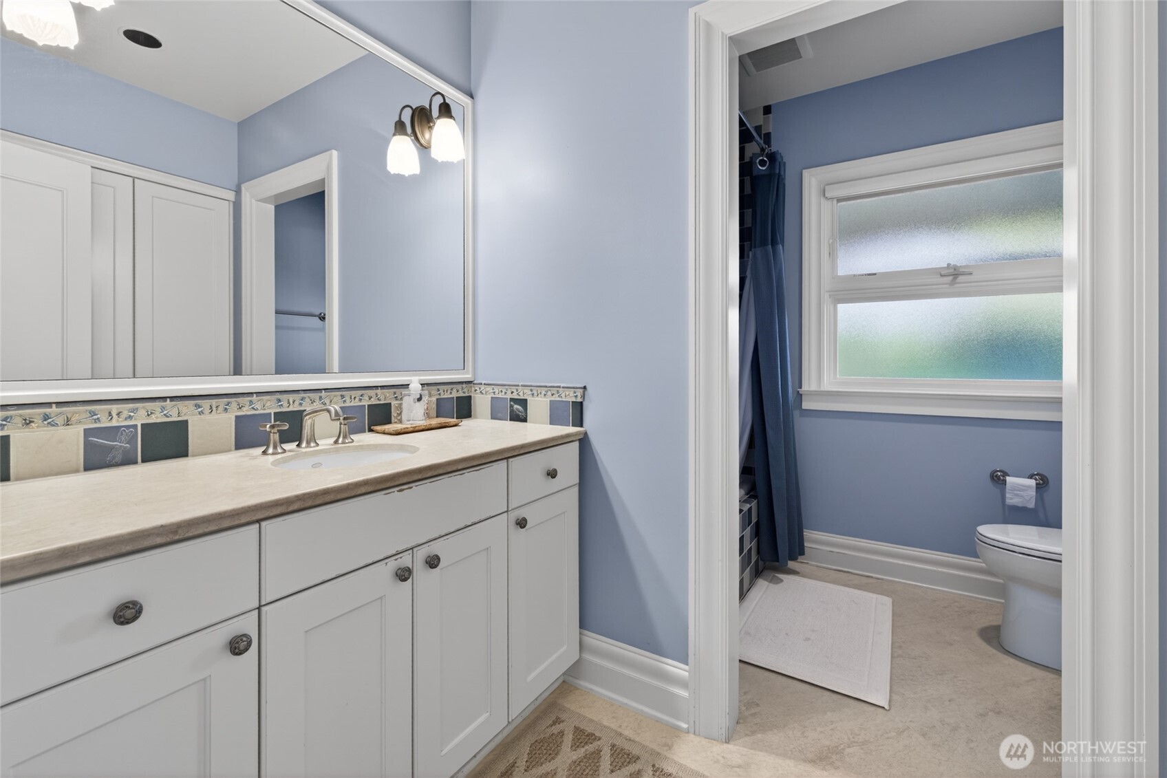10419 NE 53RD Street , Kirkland, WA 98033