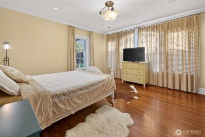10419 NE 53RD Street , Kirkland, WA 98033 - Photo 36