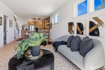 8332 24th Avenue NW, Seattle, WA 98117 - Photo 11