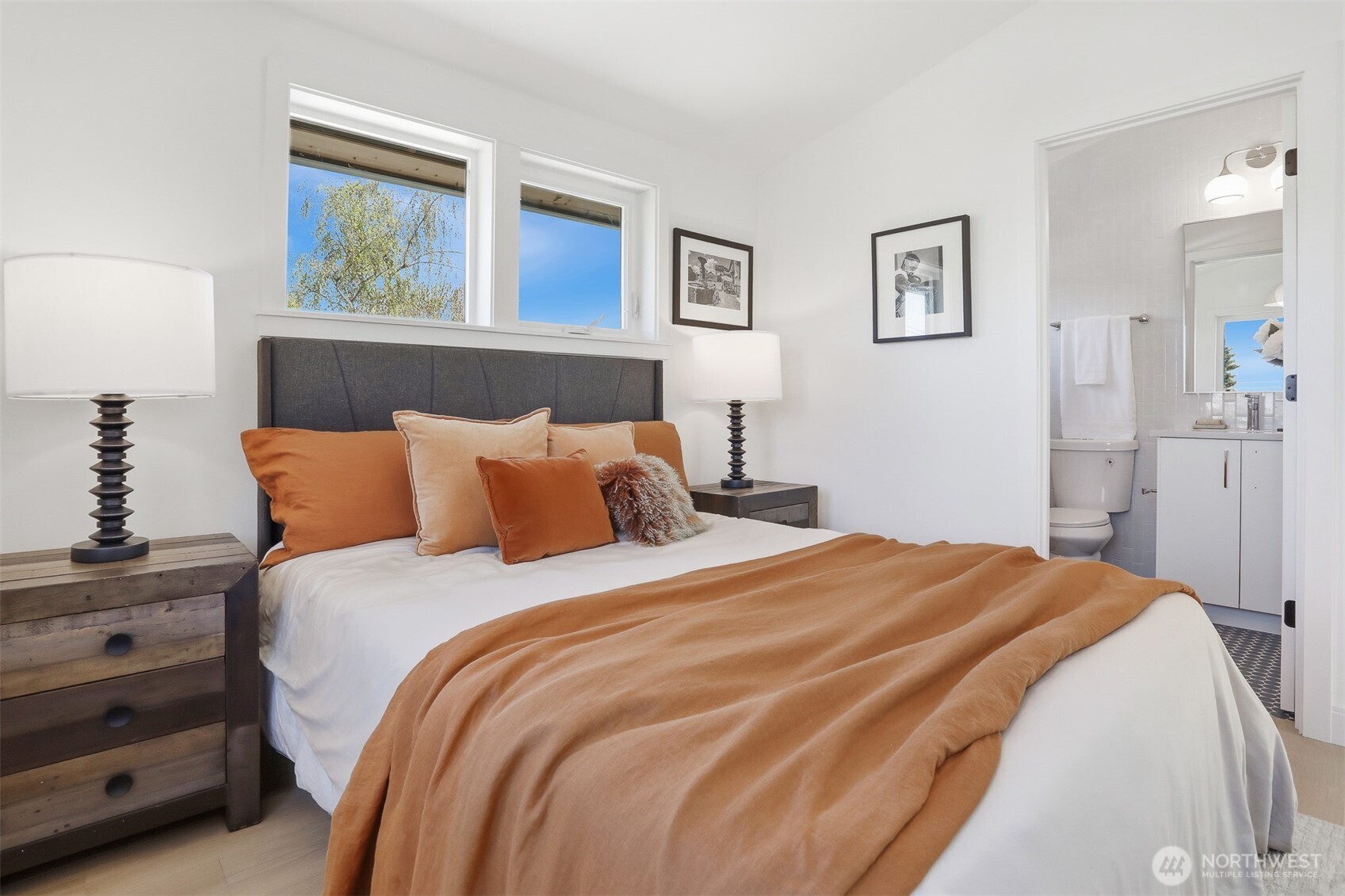 8332 24th Avenue NW, Seattle, WA 98117