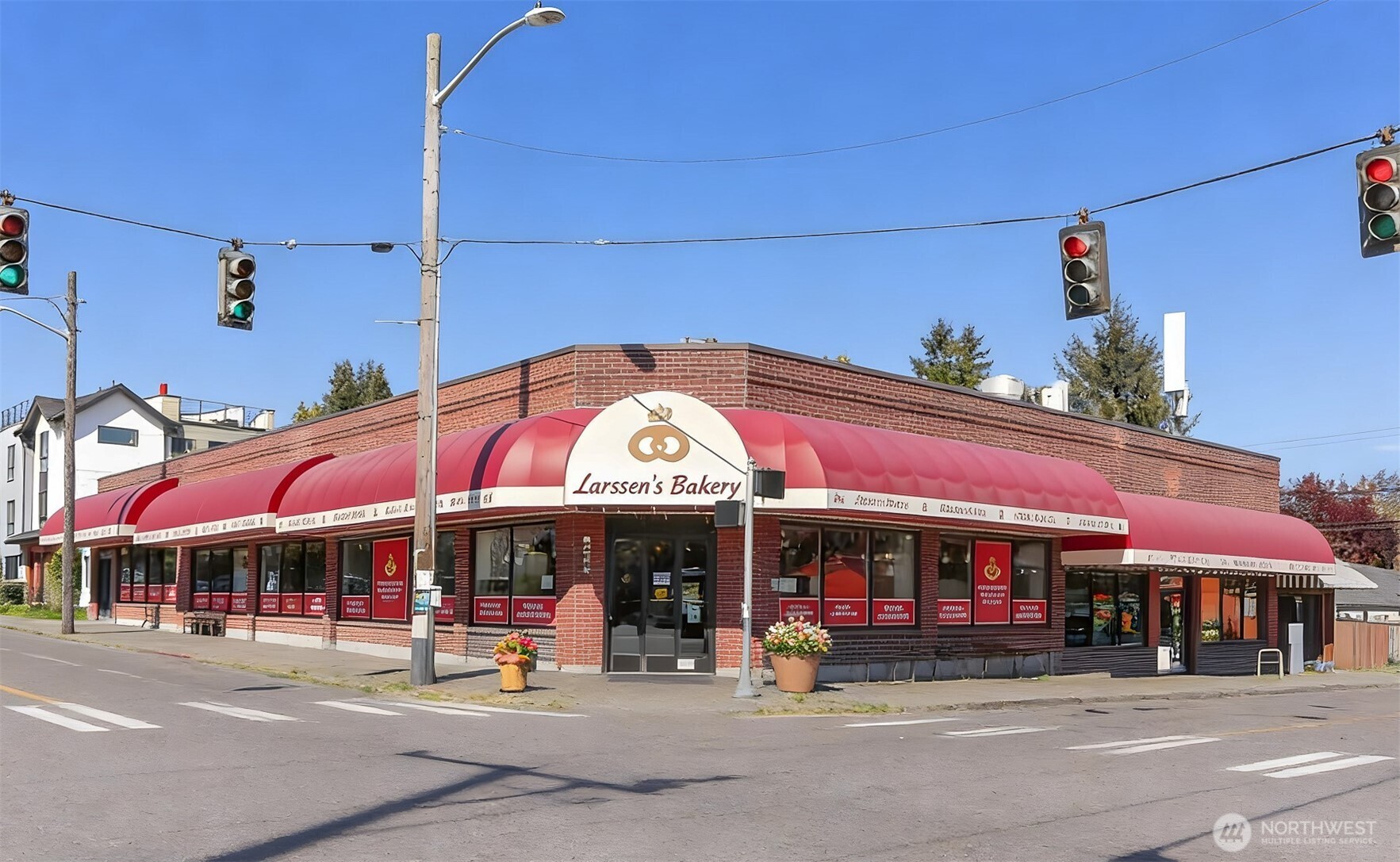 8332 24th Avenue NW, Seattle, WA 98117