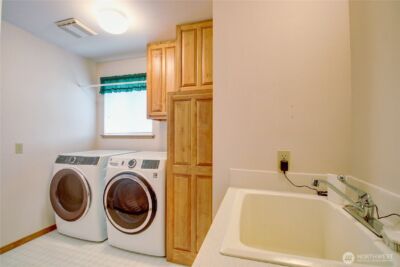 3805 N Avenue W, Anacortes, WA 98221 - Photo 20