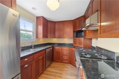 1752 NW 60th Street #A, Seattle, WA 98107 - Photo 7