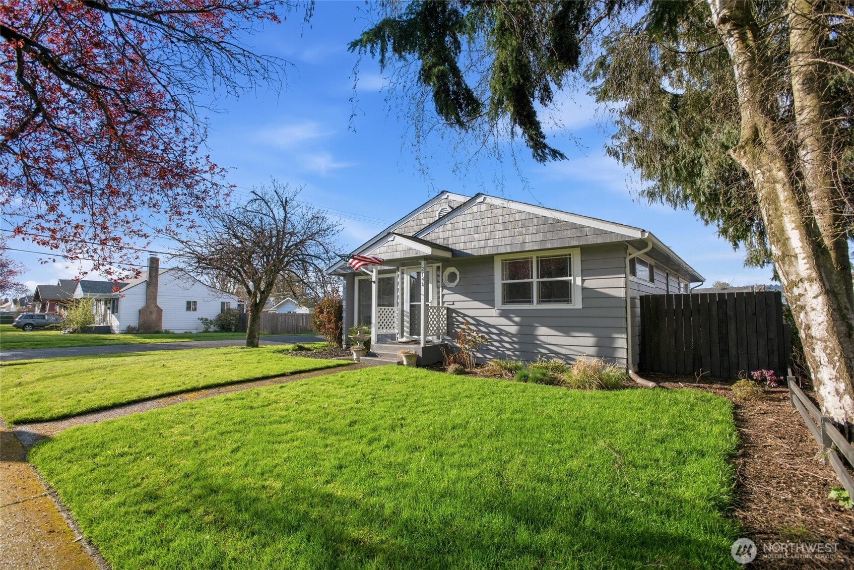 2748 Field St , Longview, WA 98632