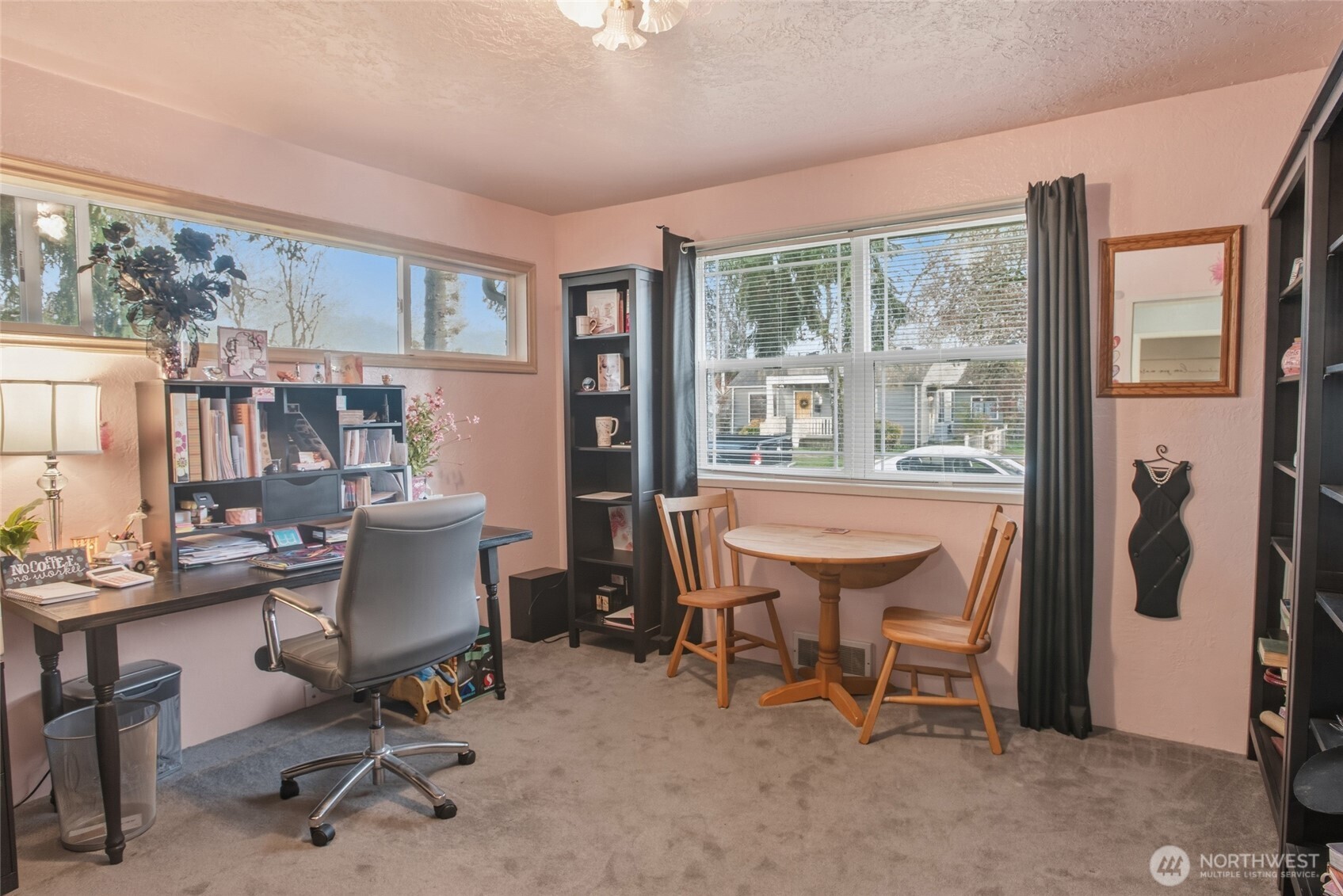 2748 Field St , Longview, WA 98632
