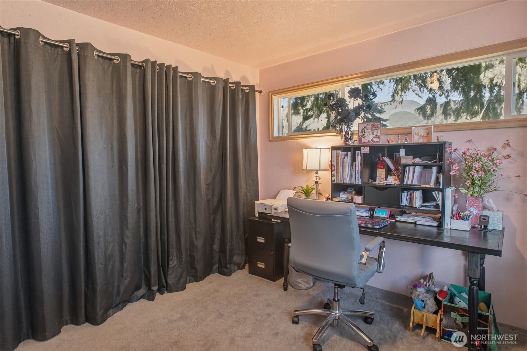 2748 Field St , Longview, WA 98632