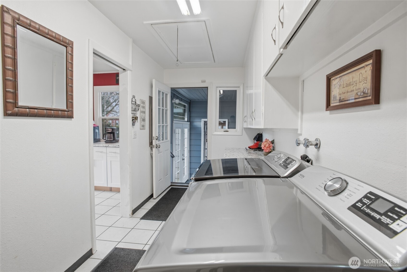 2748 Field St , Longview, WA 98632