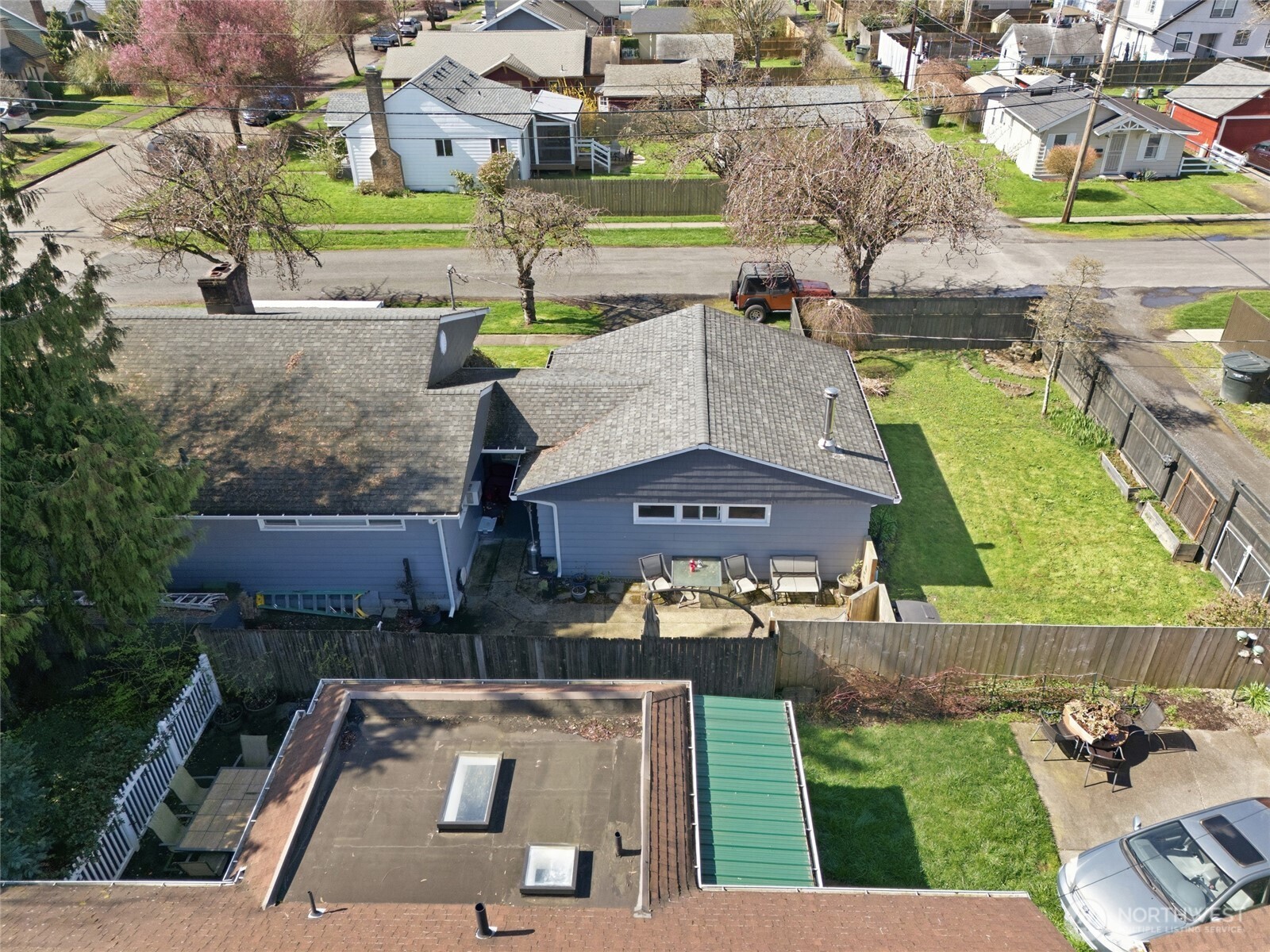 2748 Field St , Longview, WA 98632