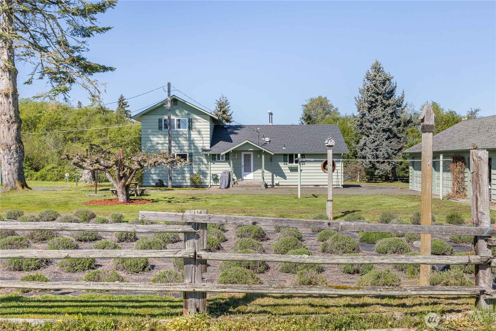 31 Brueckner Road , Sequim, WA 98382