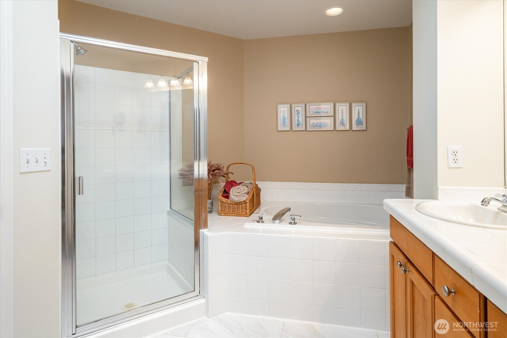2506 152nd Street SW, Lynnwood, WA 98087-5439