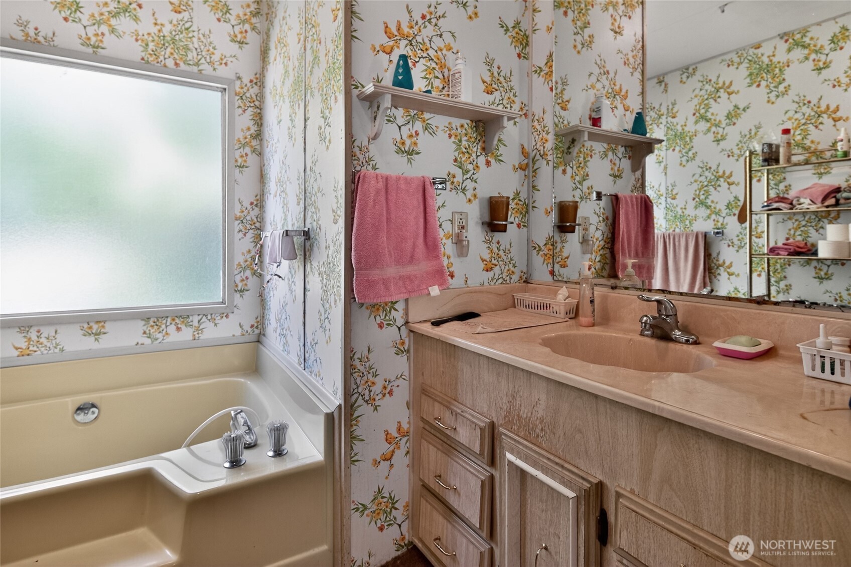 3220 Woodcock Road , Sequim, WA 98382