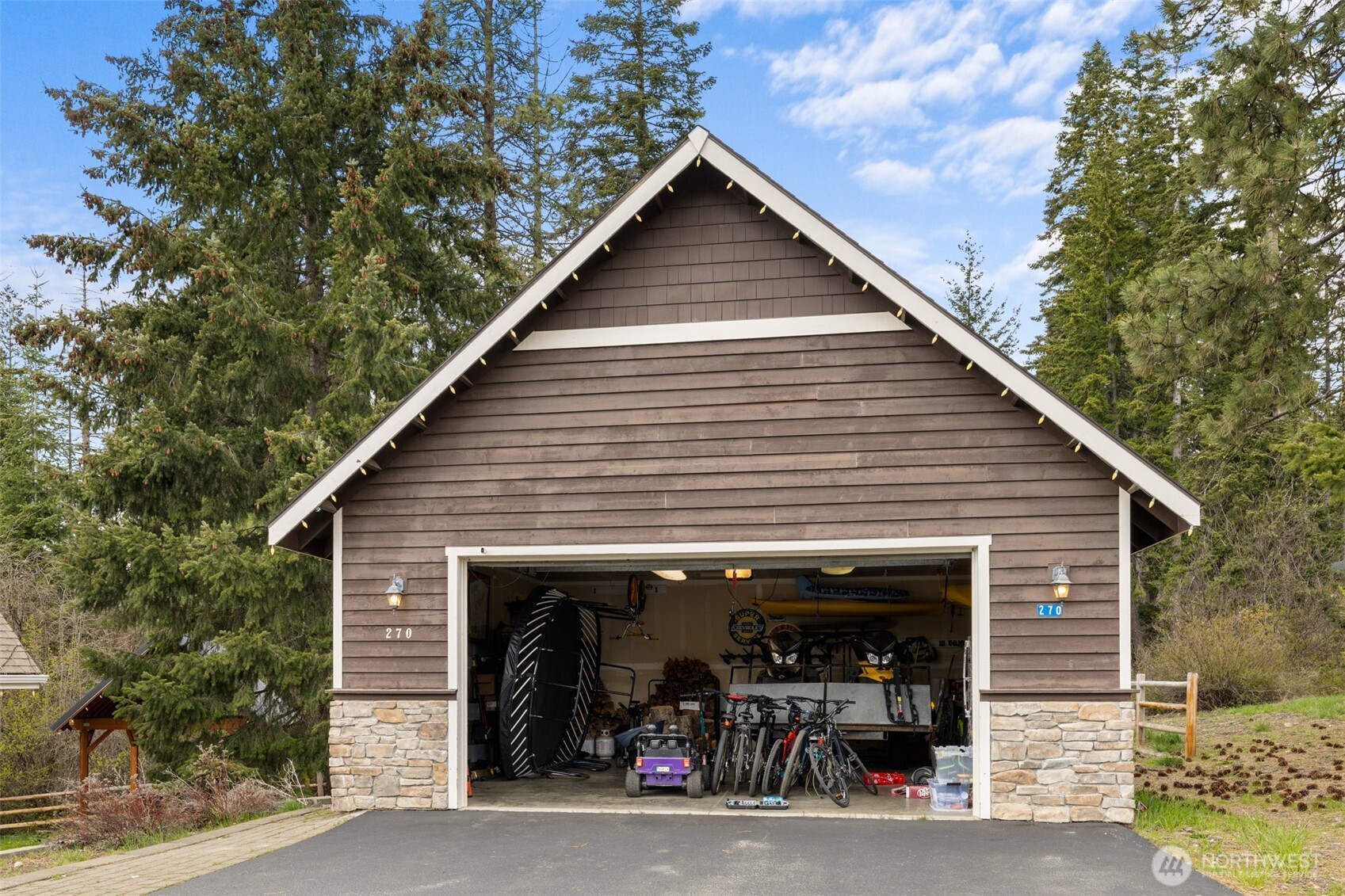 270 Tiger Lily Lane , Ronald, WA 98940