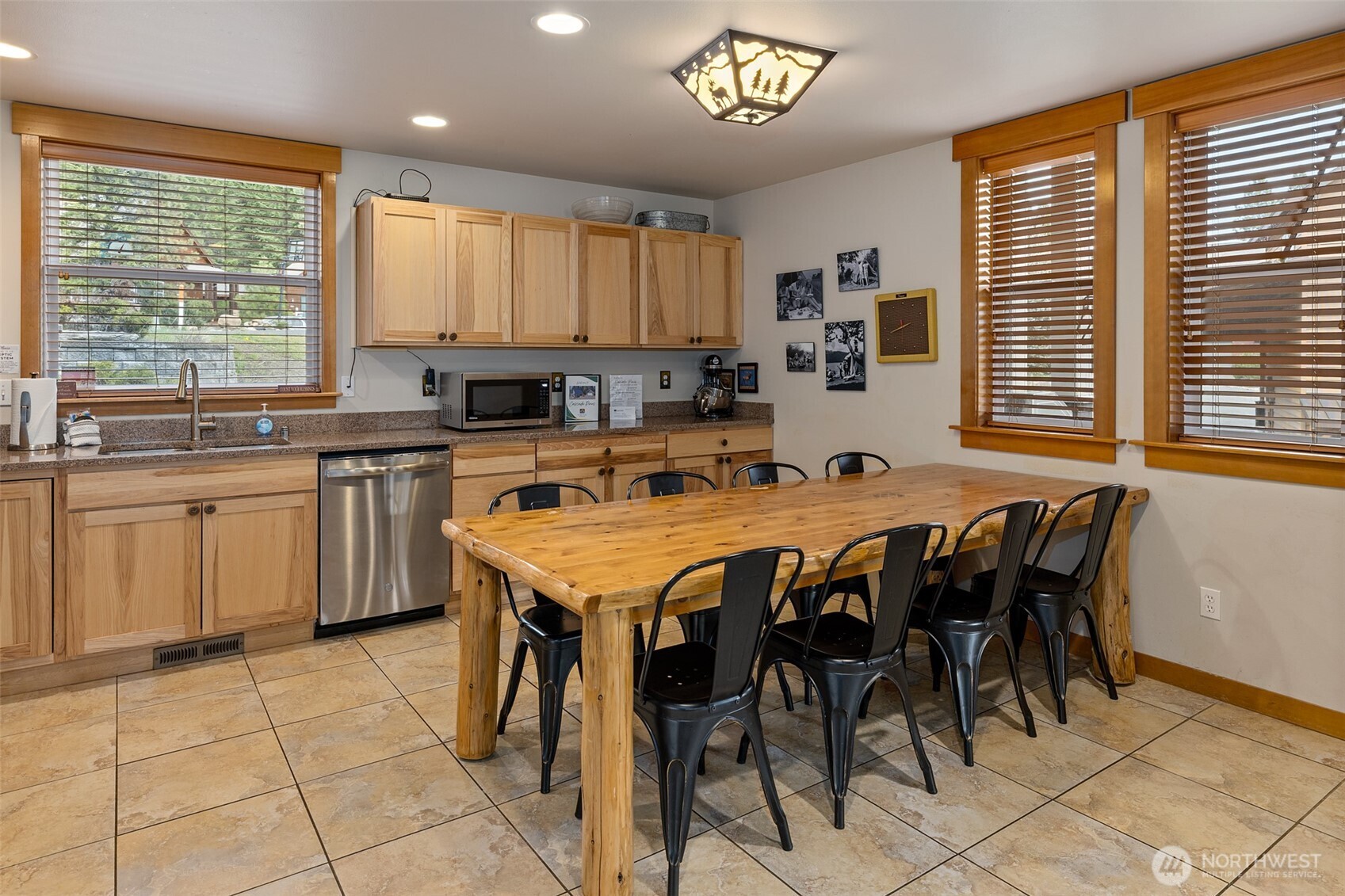 270 Tiger Lily Lane , Ronald, WA 98940