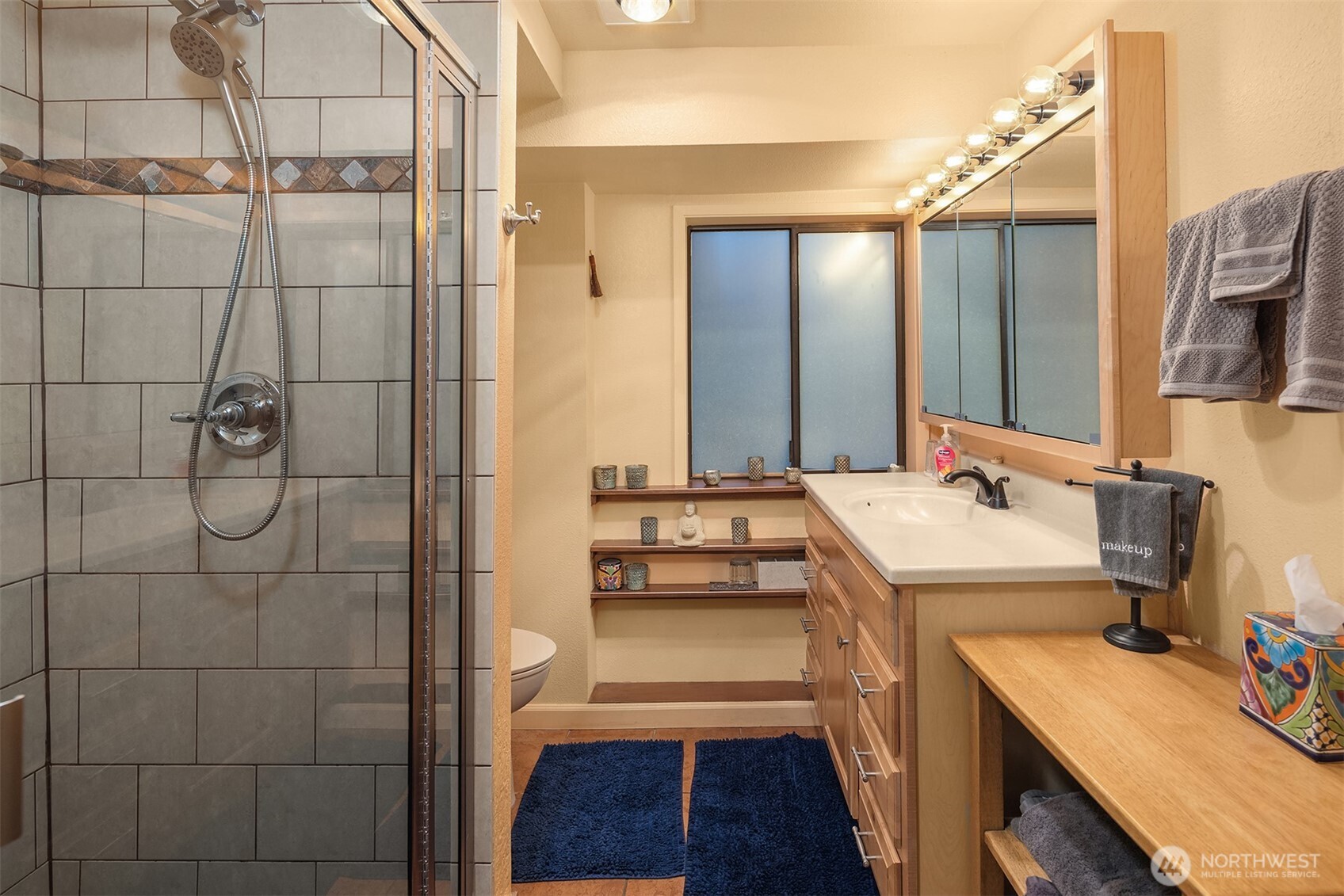 7407 180th Street SW, Edmonds, WA 98026