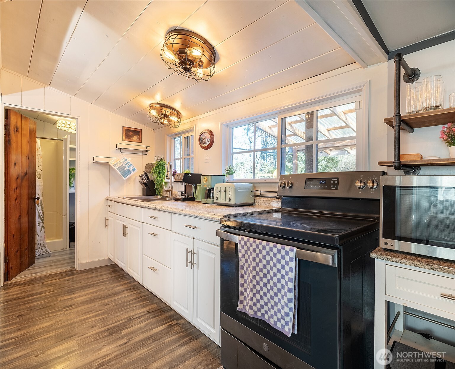 1220 S forrest Street , Westport, WA 98595