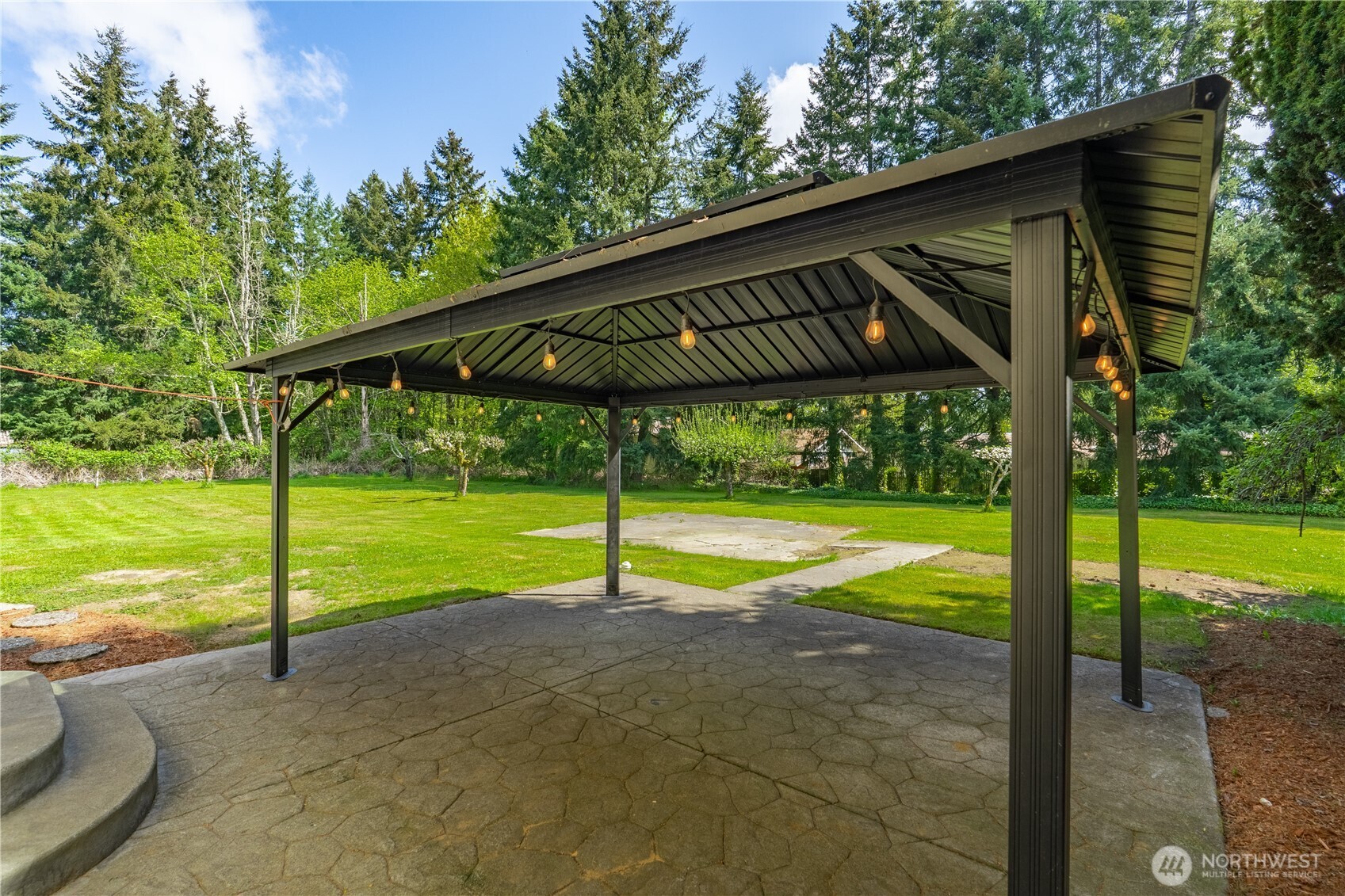 6713 128th Street E, Puyallup, WA 98373