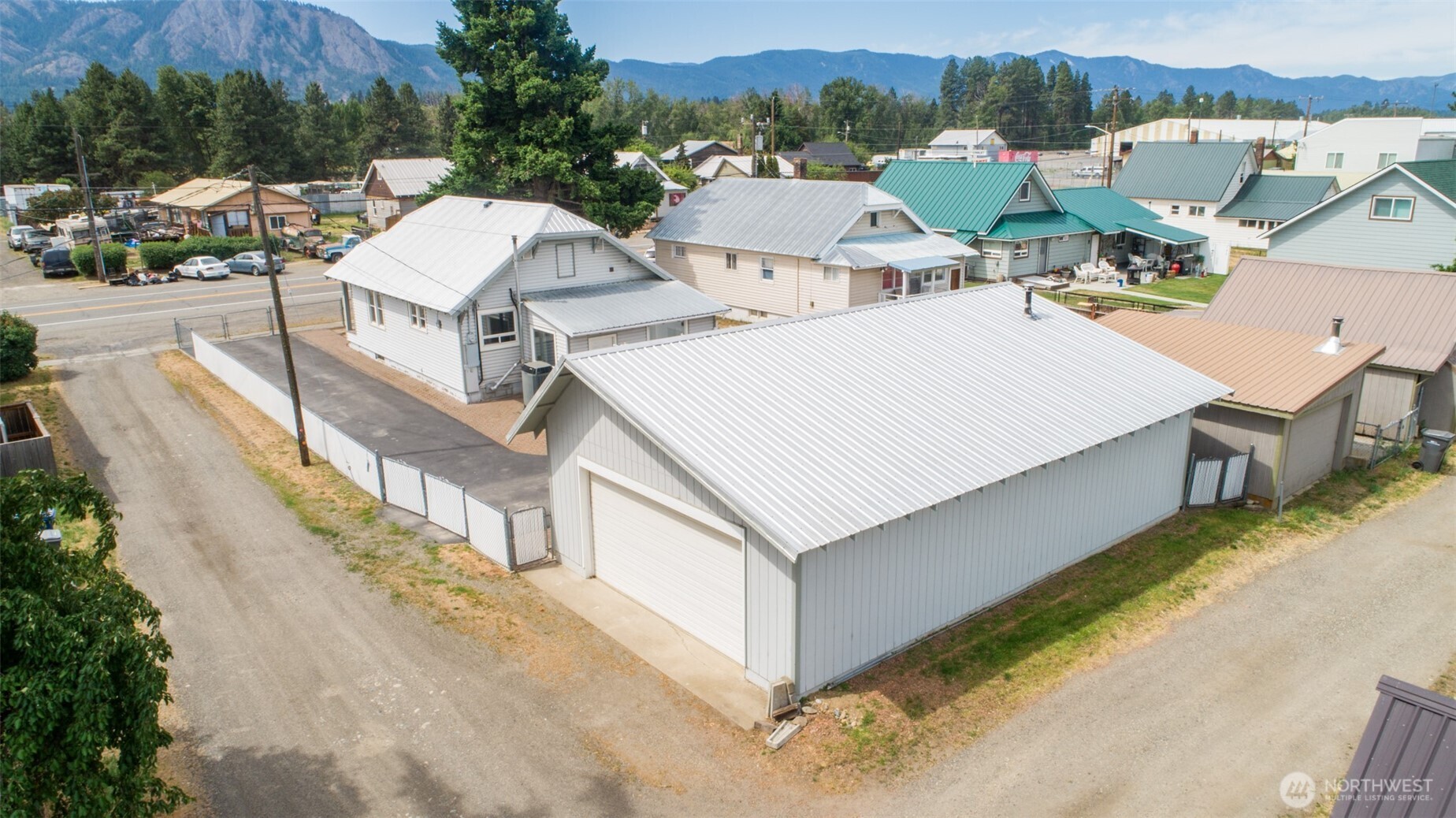 819 1st Street , Cle Elum, WA 98922