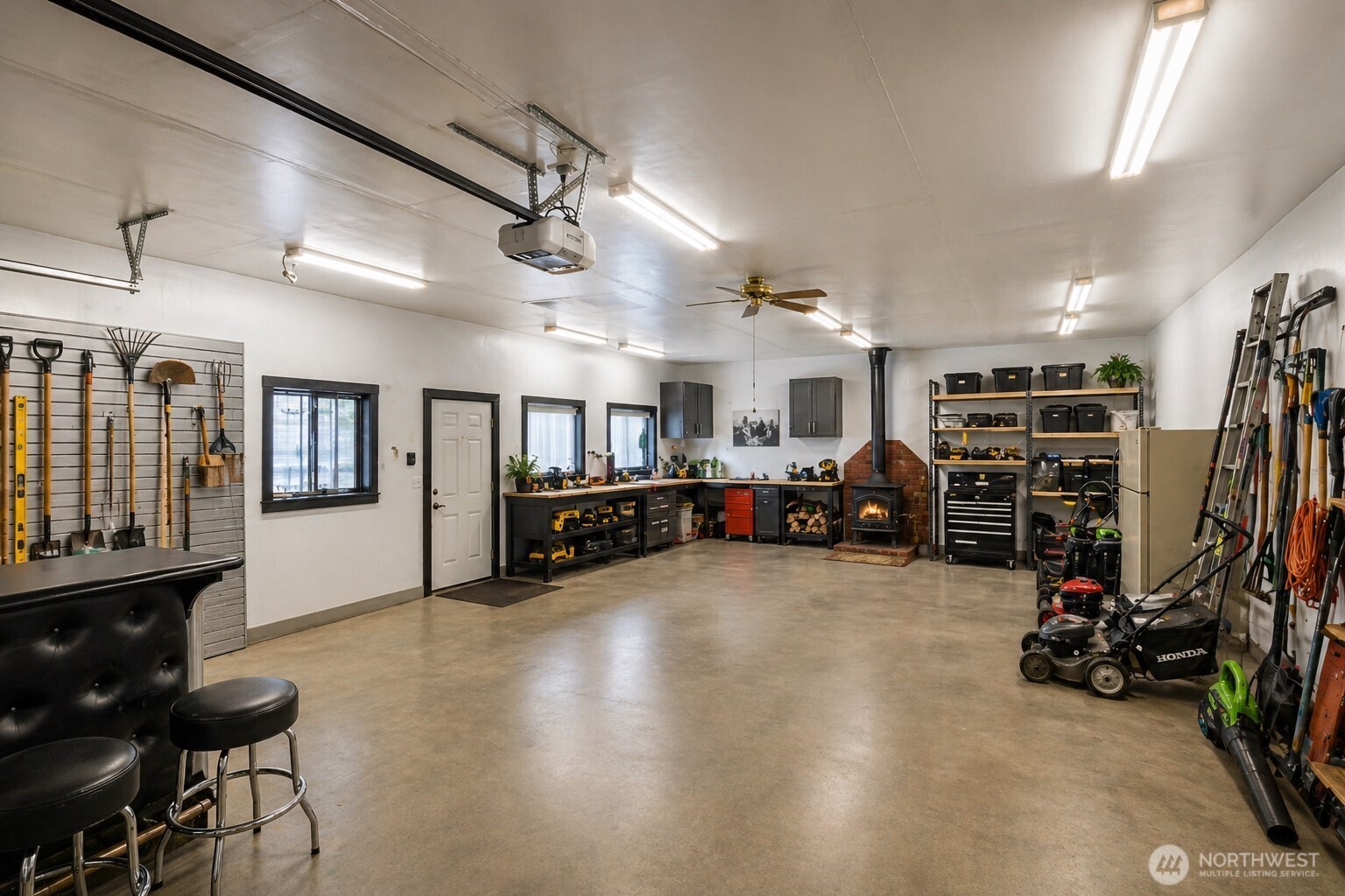 819 1st Street , Cle Elum, WA 98922