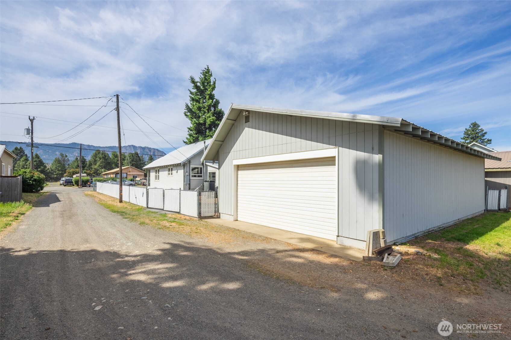 819 1st Street , Cle Elum, WA 98922