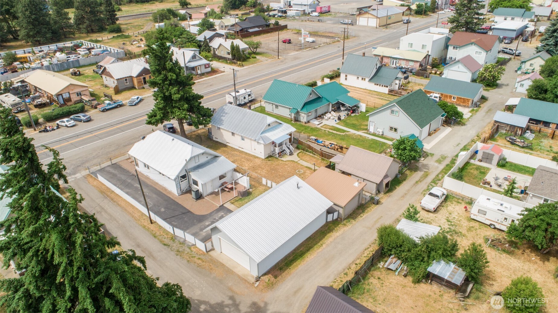 819 1st Street , Cle Elum, WA 98922