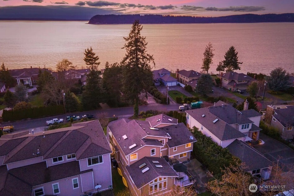 10601 Marine View Drive , Mukilteo, WA 98275