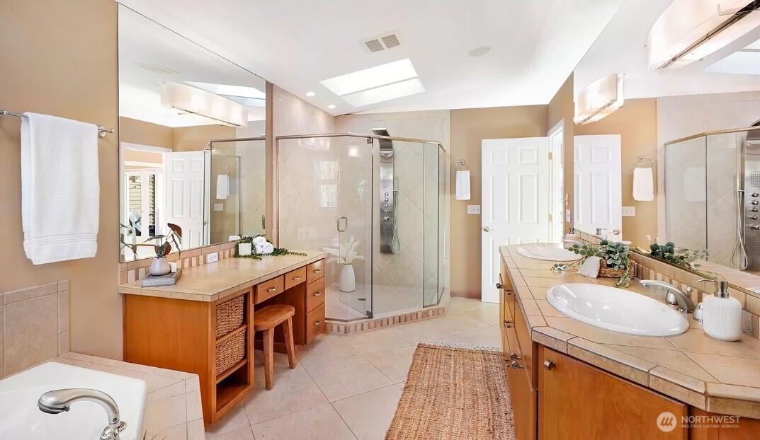 10601 Marine View Drive , Mukilteo, WA 98275