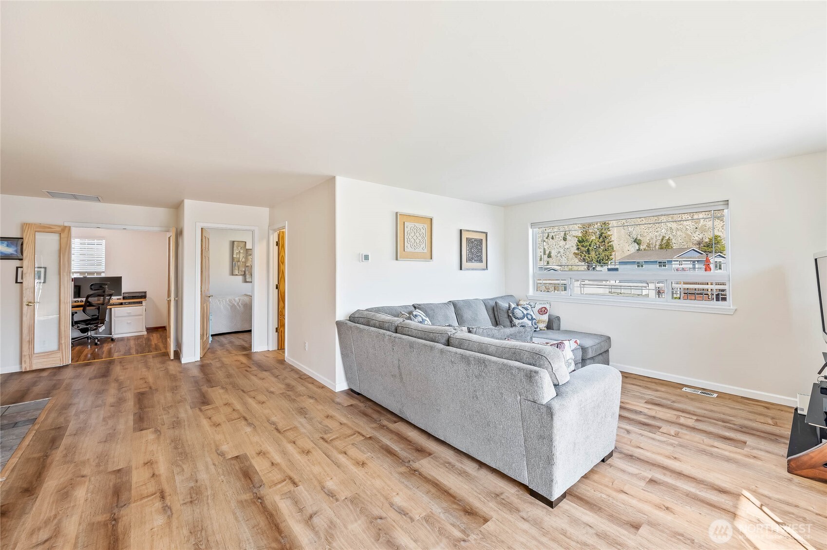 225 E Marine View Place , Orondo, WA 98843