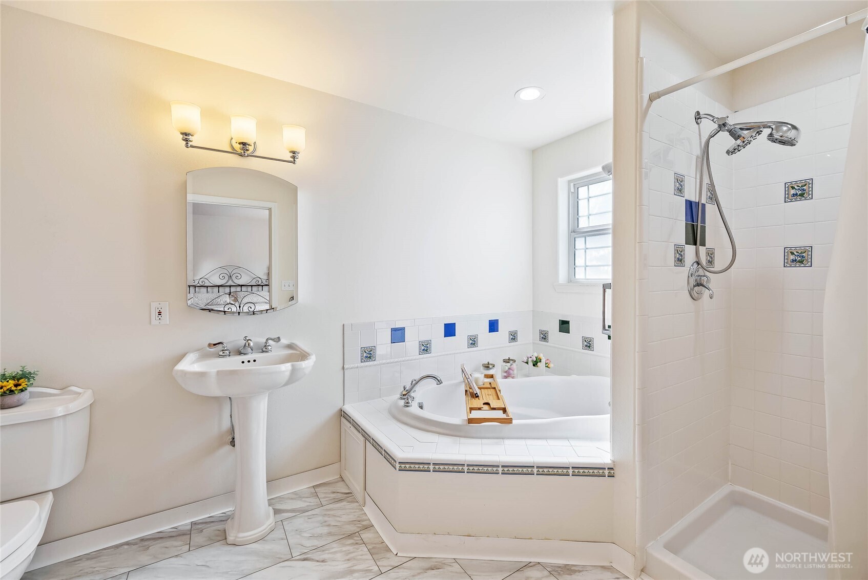 225 E Marine View Place , Orondo, WA 98843