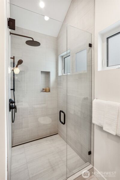 6505 19th Avenue NW, Seattle, WA 98117 - Photo 15