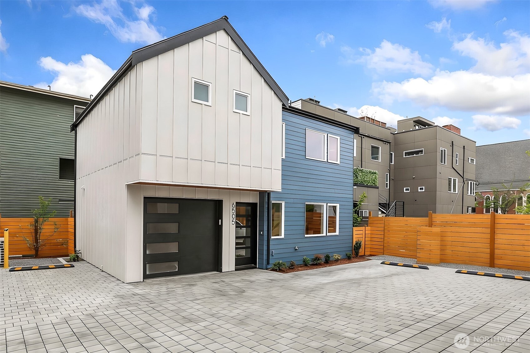 6505 19th Avenue NW, Seattle, WA 98117