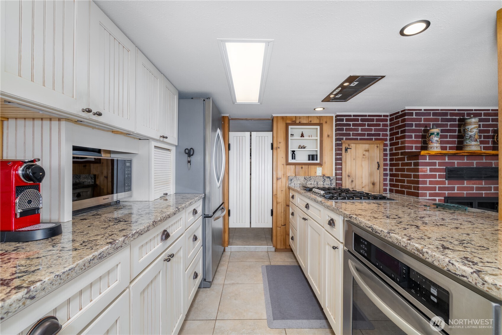 6502 E State Route 106 , Union, WA 98592