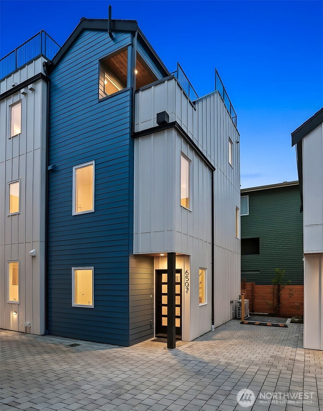 6507 19th Avenue NW, Seattle, WA 98117