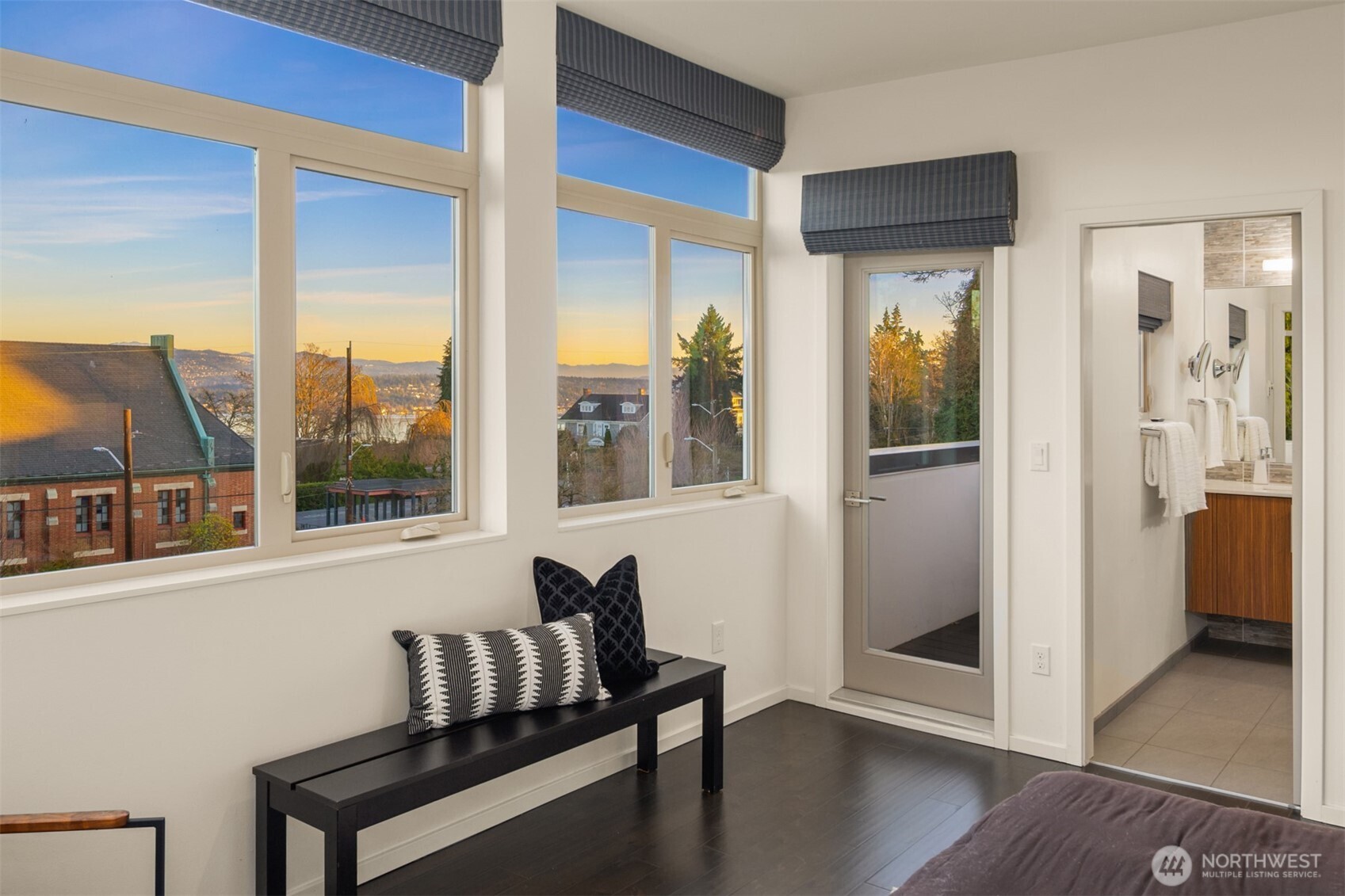 928 34th Avenue , Seattle, WA 98122