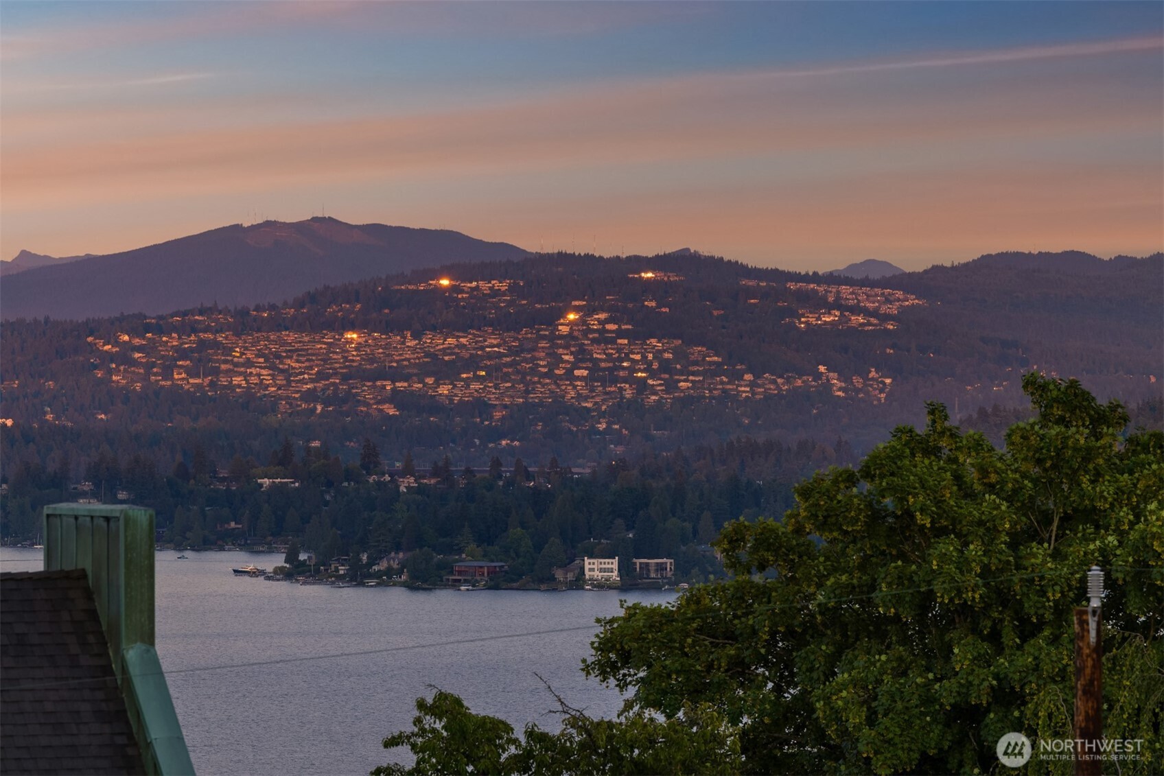 928 34th Avenue , Seattle, WA 98122