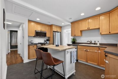 7310 30th Avenue SW, Seattle, WA 98126 - Photo 13