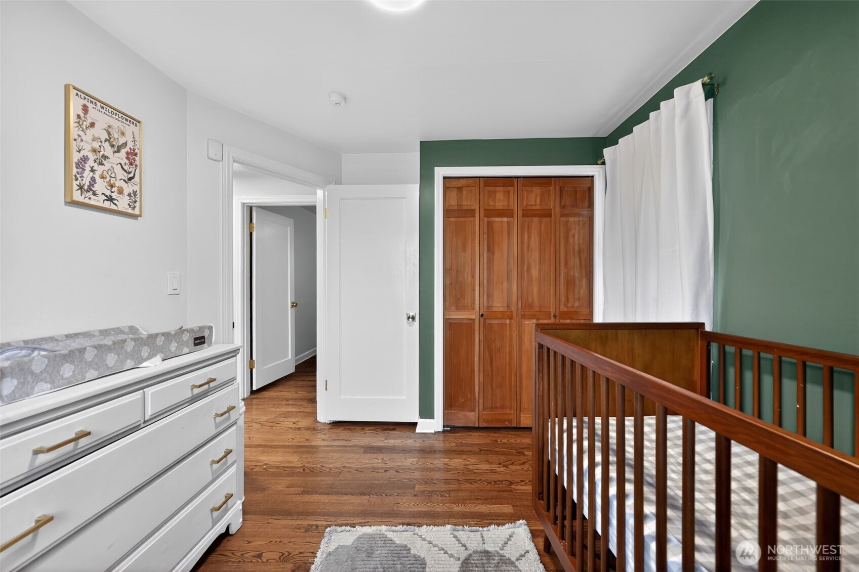 7310 30th Avenue SW, Seattle, WA 98126